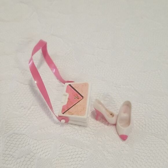 Vintage Barbie Shoes and bag pink - Picture 1 of 9